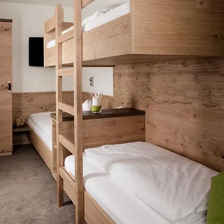 Отель Tauernhof