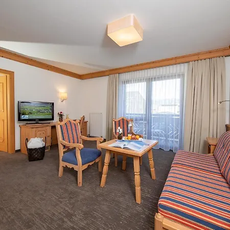 Tauernhof Отель Капрун