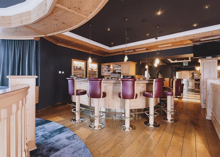 Ξενοδοχείο Tauernhof 4*